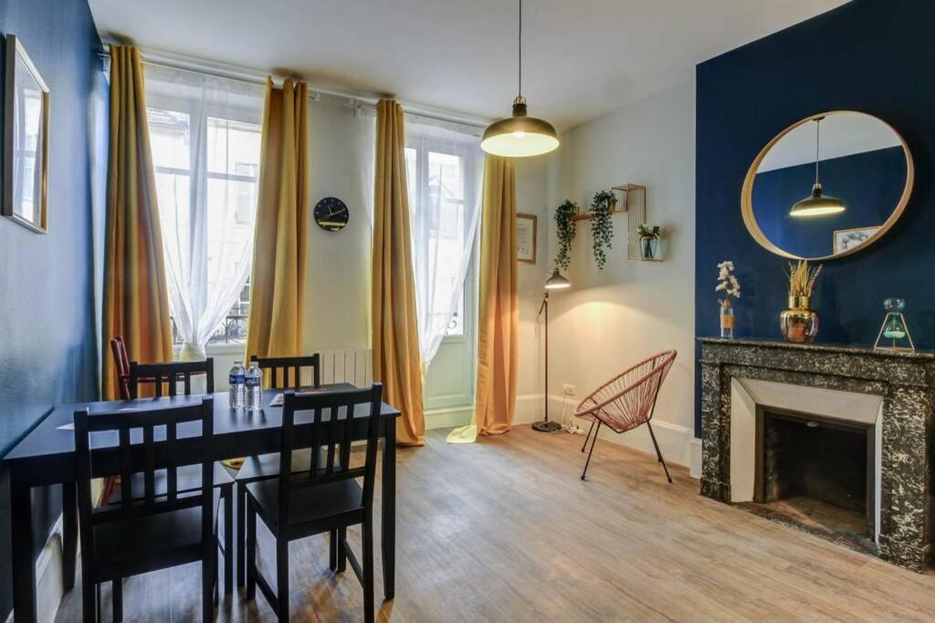 Le Dormeur Du Val - Topdestination Dijon - Centre Ville - Classe 3 Etoiles Eksteriør billede